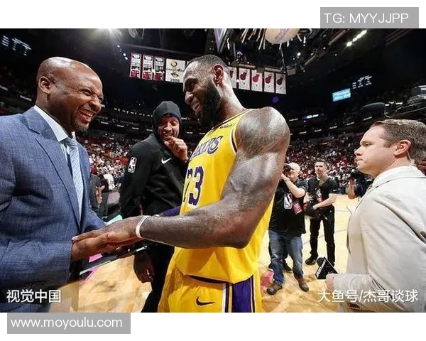 广东与新疆总决赛精彩对决比分揭晓引发球迷热议 广东与新疆总决赛精彩对决比分揭晓引发球迷热议