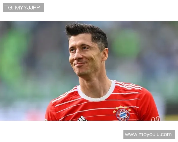 莱万重返老东家首秀引发拜仁球迷愤怒声讨称其忘恩负义