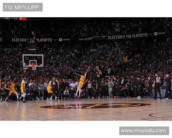 2015至2016赛季NBA勇士与雷霆激战回顾及精彩瞬间分析 2015至2016赛季NBA勇士与雷霆激战回顾及精彩瞬间分析